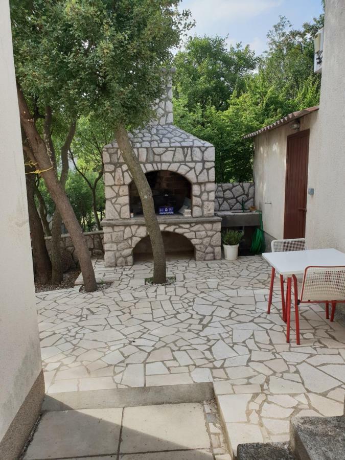 Apartman Dora Smrika Exterior foto