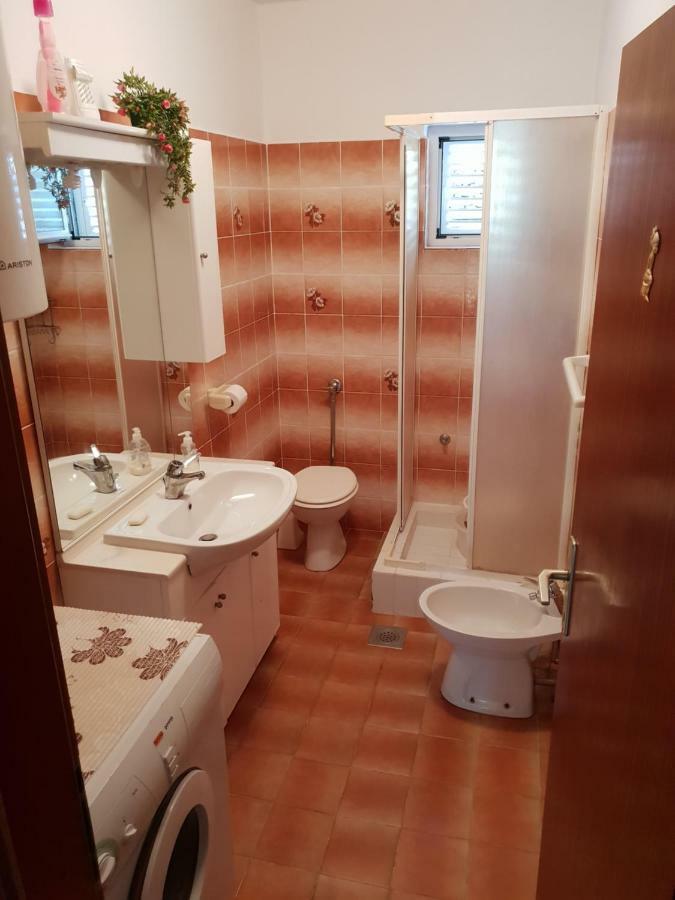 Apartman Dora Smrika Exterior foto