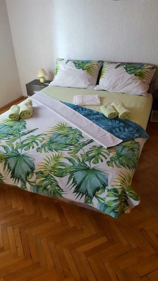 Apartman Dora Smrika Exterior foto
